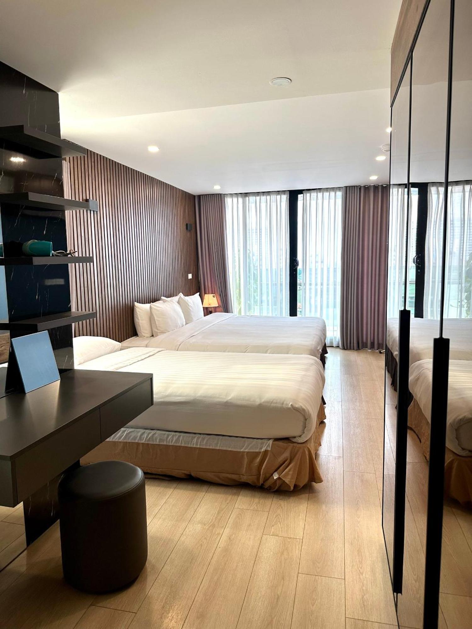 Hnc Premier Hotel & Residences Hanoi Buitenkant foto